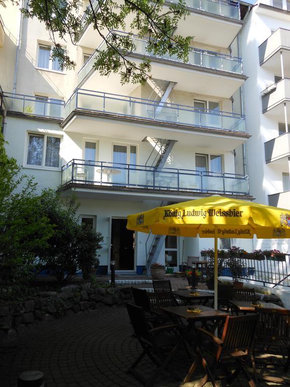 Garden Bilk Hafen Hotel Dusseldorf Bagian luar foto